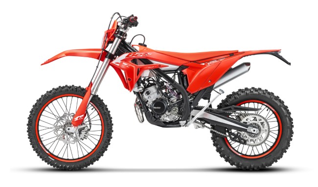 XTRAINER 200 2T My2027 (2)